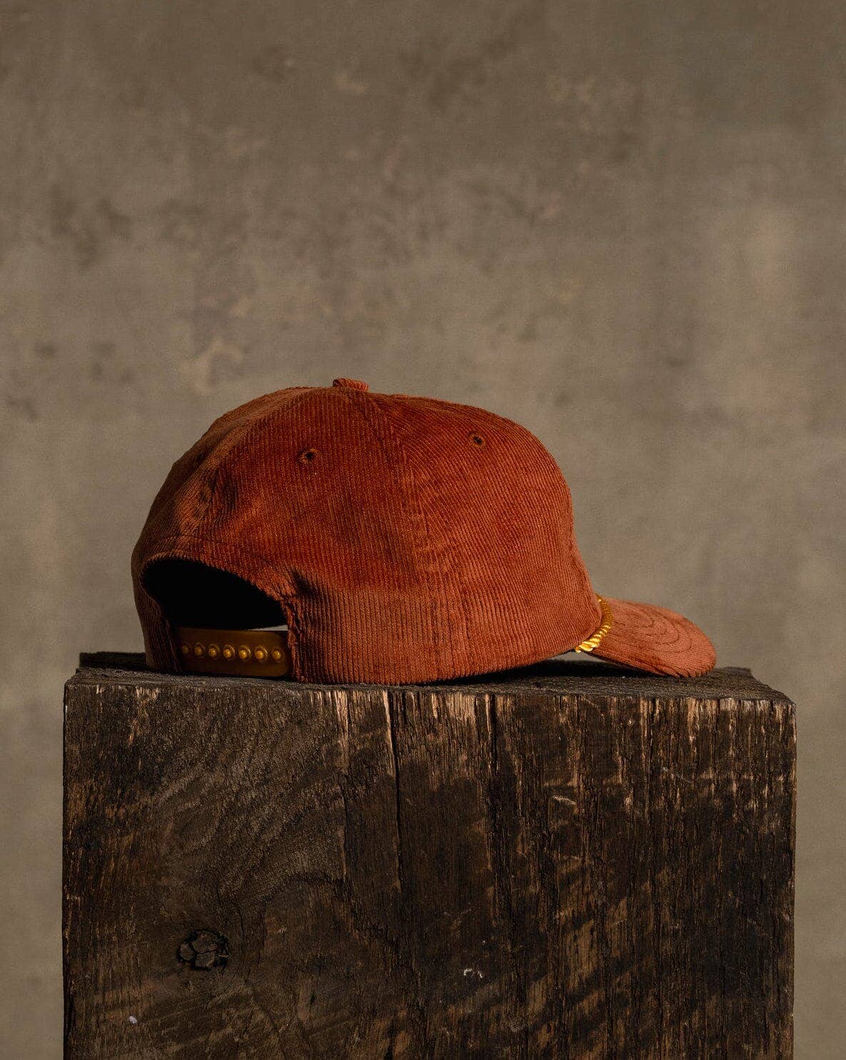 Fisherman Hat in Rust Cord