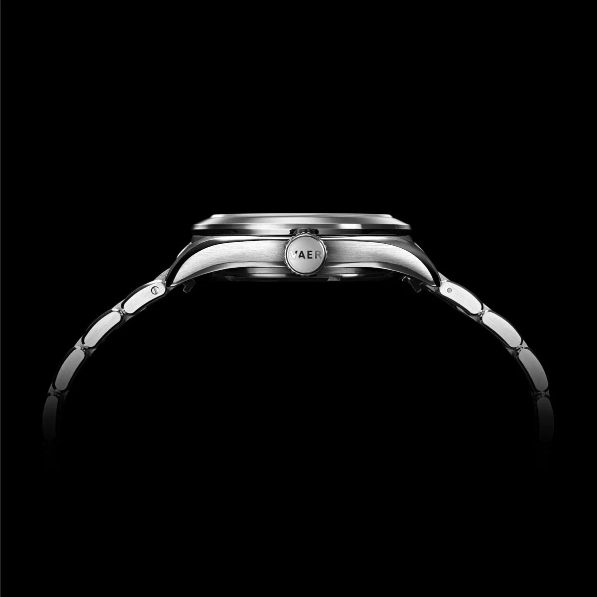 A5 Atlas Black Auto 38mm - on Elite Stainless Bracelet