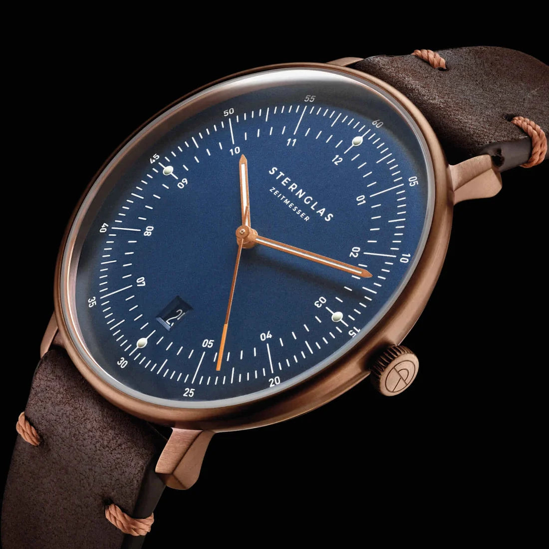 Hamburg Bronze Quartz 42mm - Blue on Vintage Mocha Leather Band