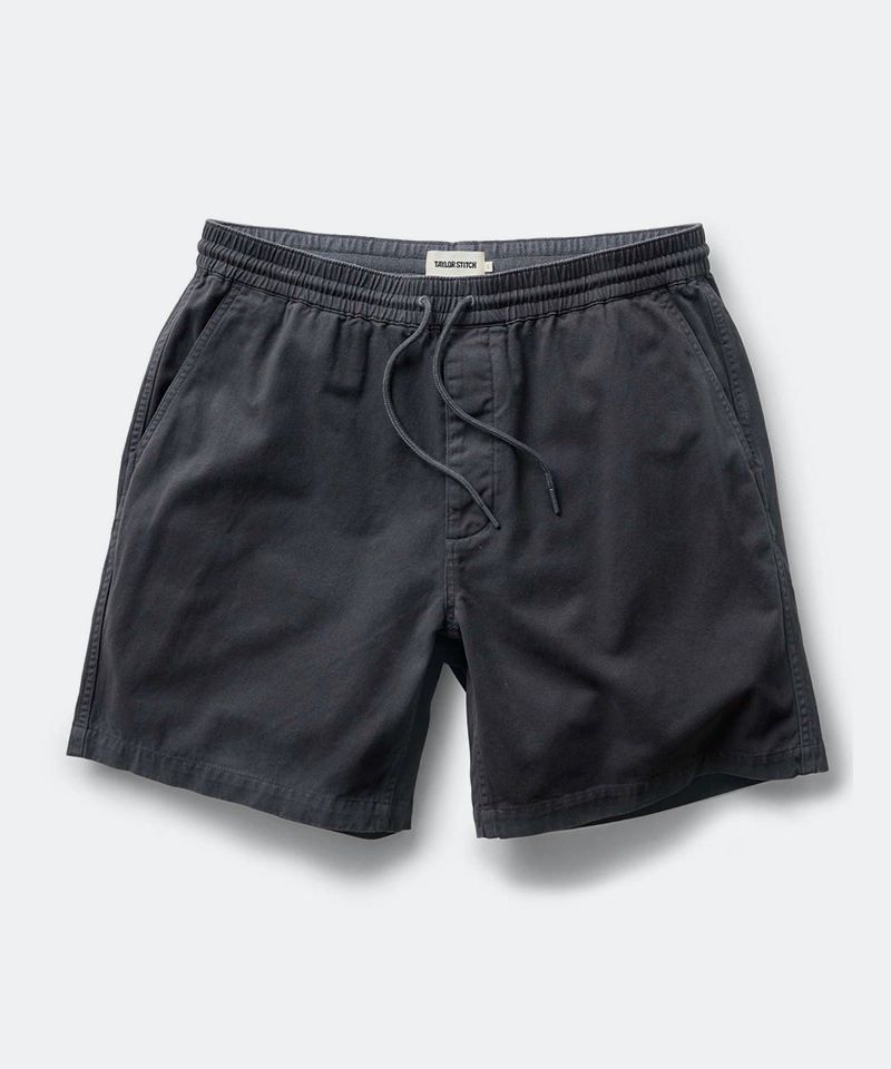 The Apres Short in Organic Faded Black Foundation Twill