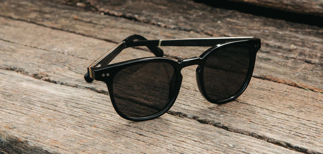 Topo Camp Sunglasses in Black Ebony