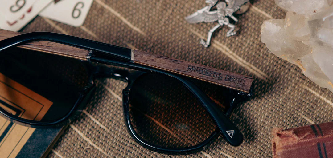 Topo Camp Sunglasses in Grateful Dead Stealie