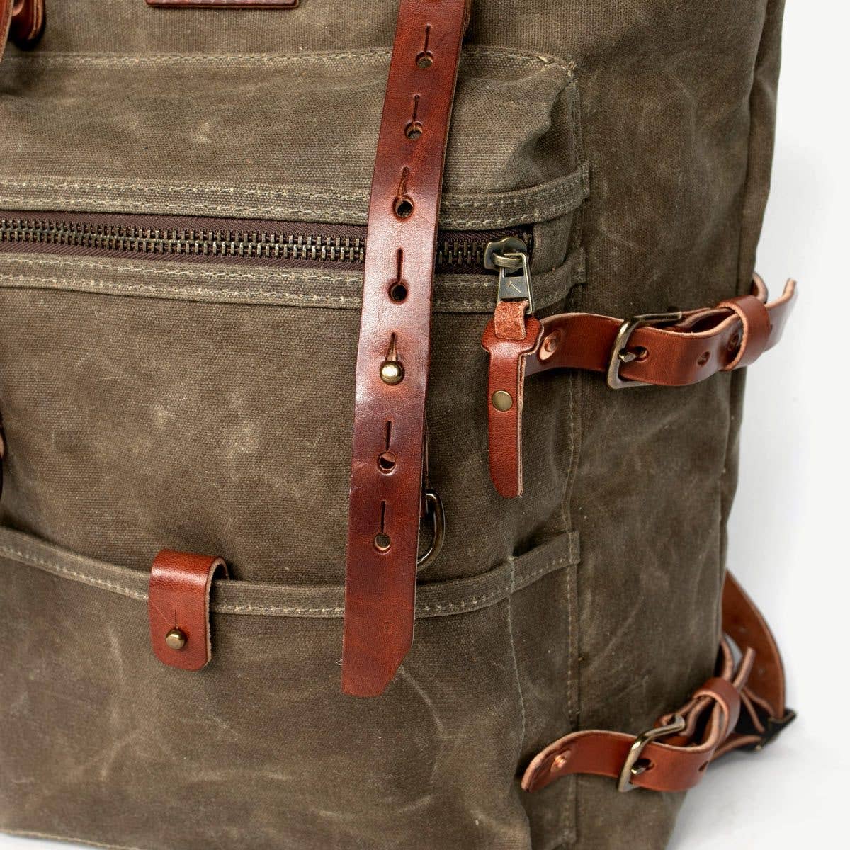 The Wilder in Field Tan