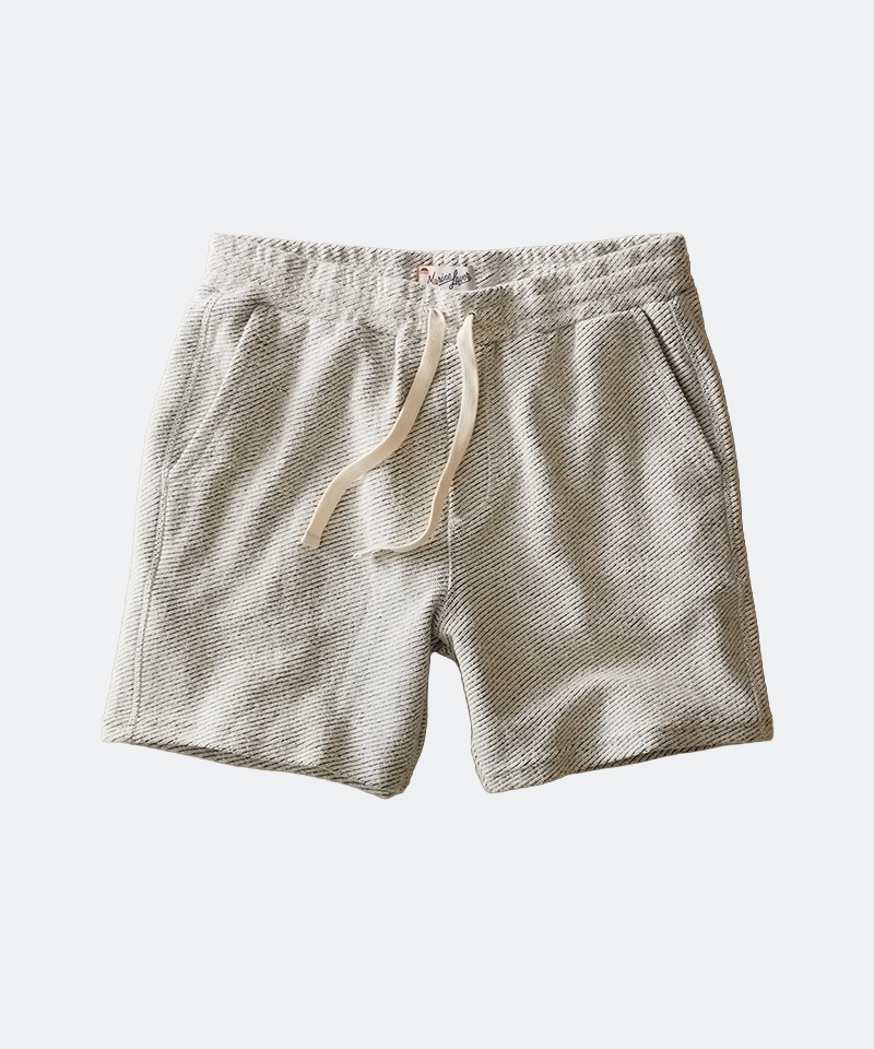 Portola Beach Short in White/Navy