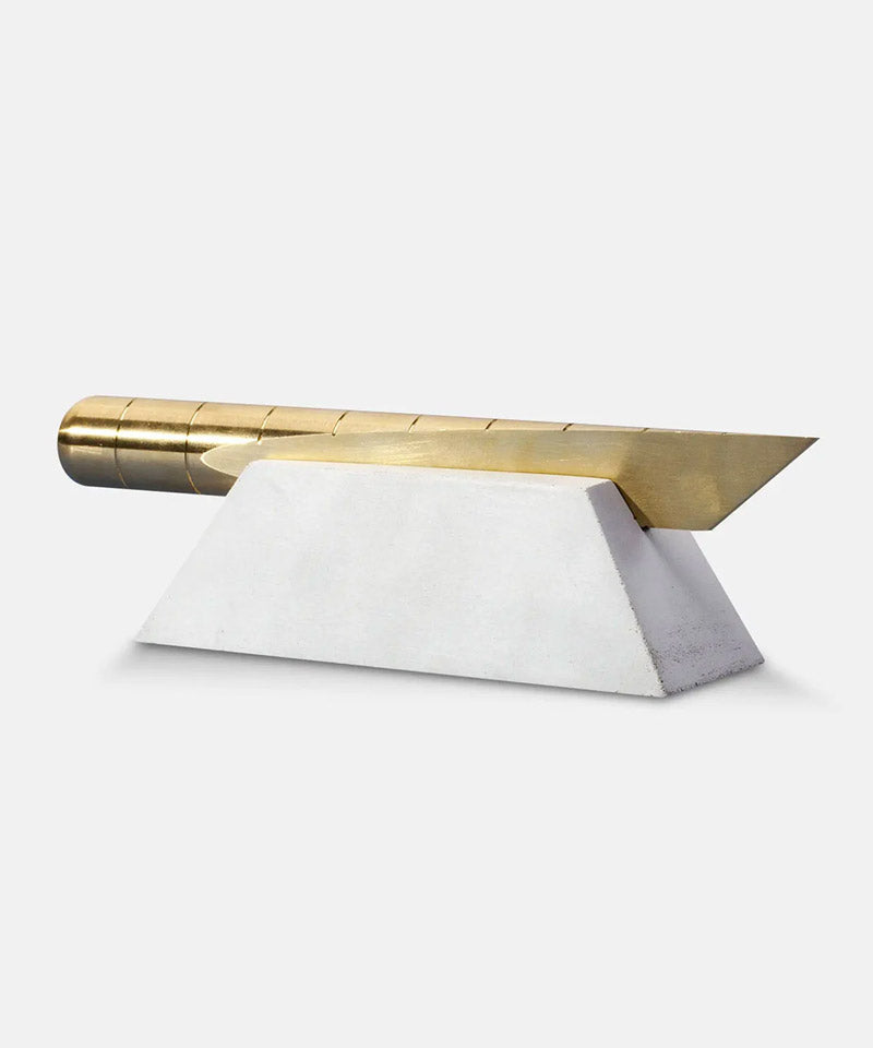 Desk Knife Plinth