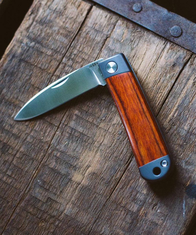 Henry Knife in Cherry Wood